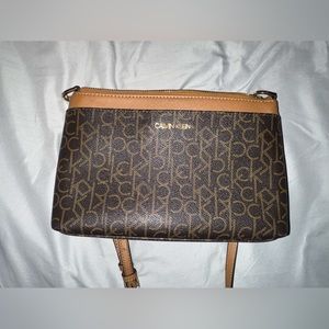 Calvin Klein crossbody purse
